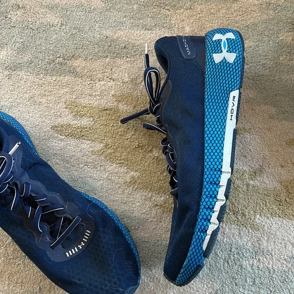 Men’s size 10 Under Armor machina 2 blue tooth running shoes - Picture 5 of 8